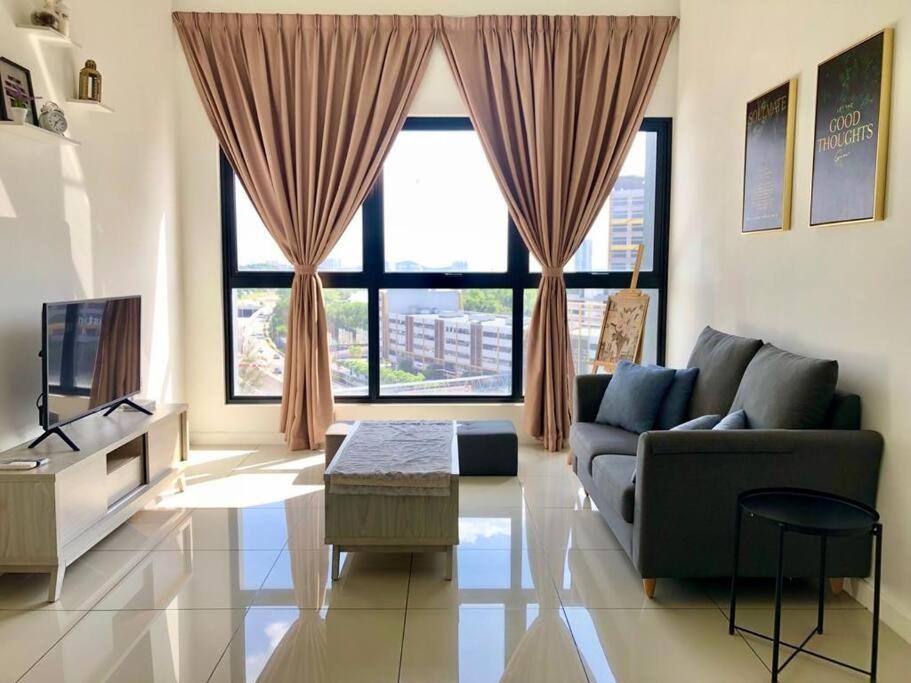 Cozy Mayfair Homestay Puchong Ngoại thất bức ảnh
