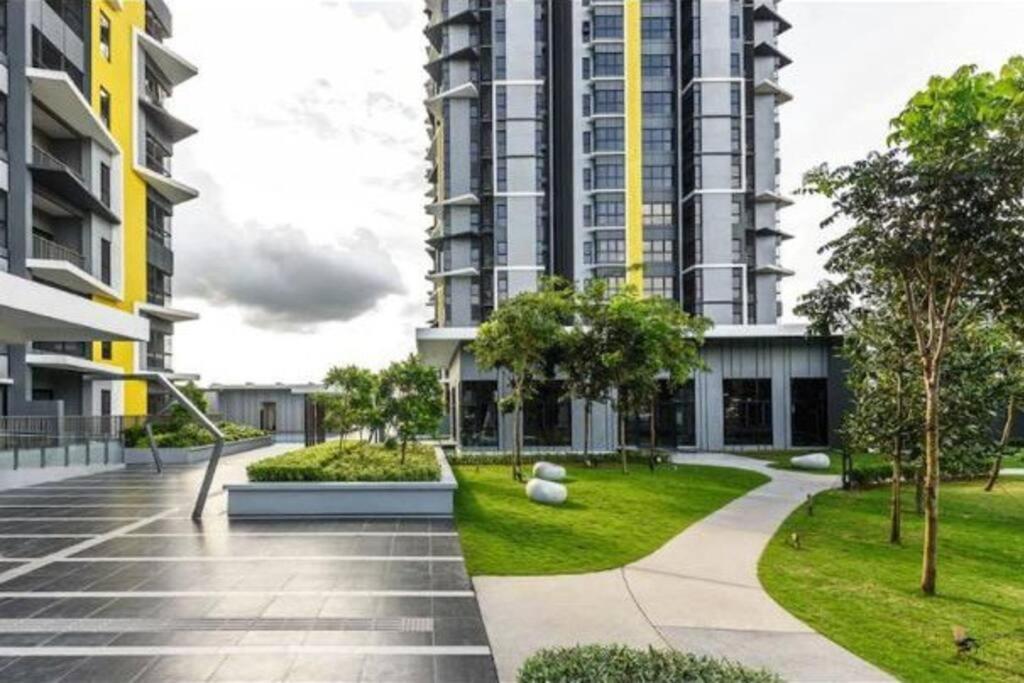 Cozy Mayfair Homestay Puchong Ngoại thất bức ảnh
