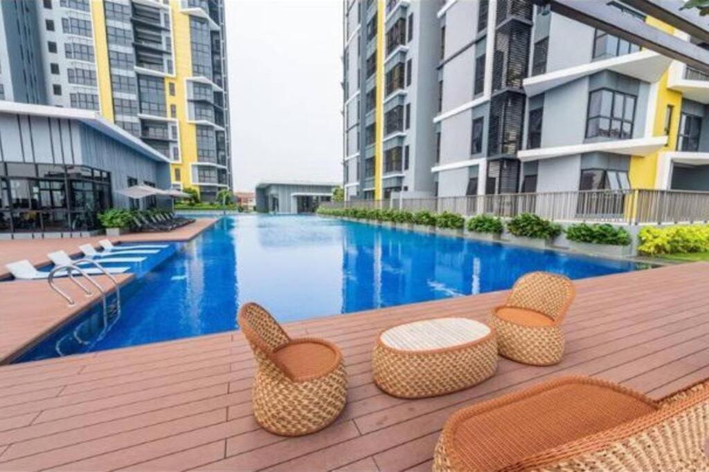 Cozy Mayfair Homestay Puchong Ngoại thất bức ảnh