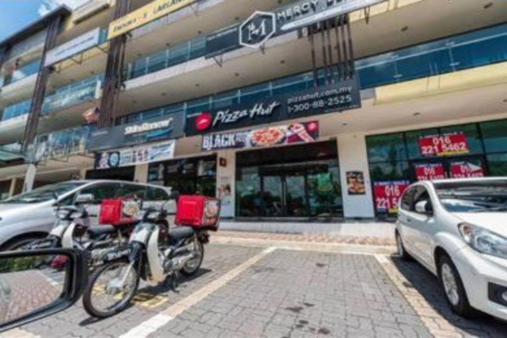 Cozy Mayfair Homestay Puchong Ngoại thất bức ảnh
