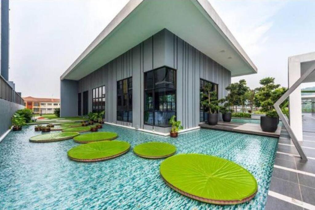 Cozy Mayfair Homestay Puchong Ngoại thất bức ảnh